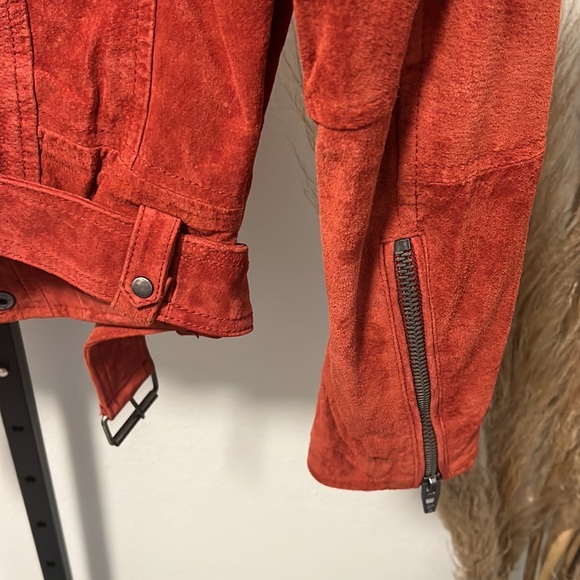 Blank NYC red suede moto jacket, size medium - Picture 7 of 7